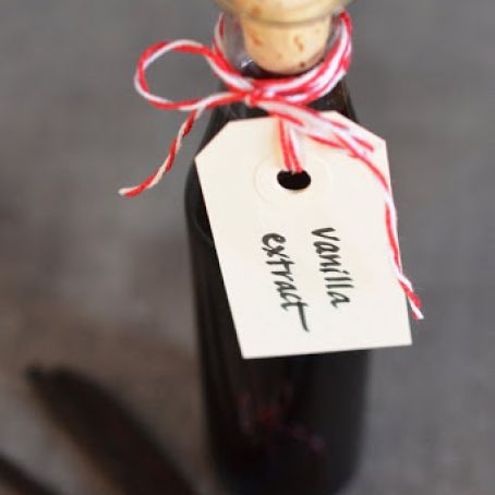 Homemade Vanilla Extract