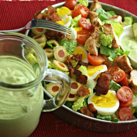 CREAMY****Avocado and Blue Cheese Buttermilk Dressing