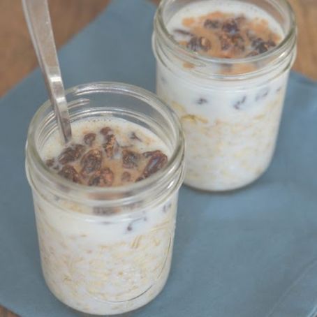Cinnamon Vanilla Chocolate Chip Overnight Oats