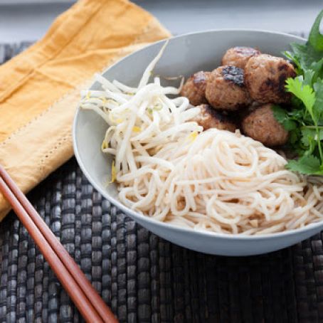 Vietnamese Bun Chawith Rice Noodles & Asian Herb Salad