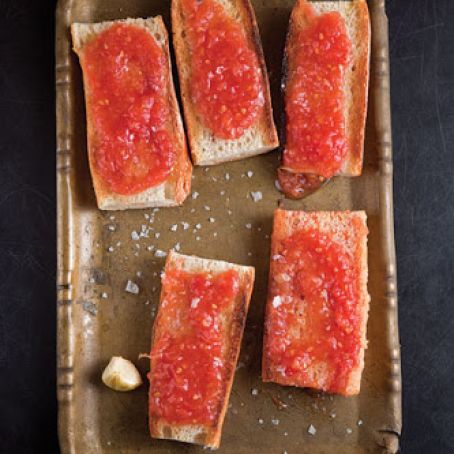 Spanish-Style Toast with Tomato (Pan Con Tomate)