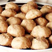 Polvorones de canele (Mexican cinnamon cookies)