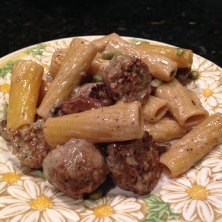 Rigatoni with Sausage, Peas, and Mushrooms