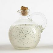 CREAMY*****Buttermilk Herb Dressing