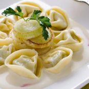 TORTELLINIS DE SALMON EN SALSA DE CAMARON