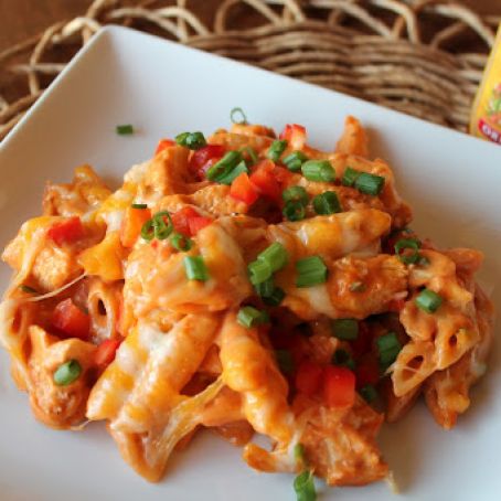 Cheesy Chicken Enchilada Pasta