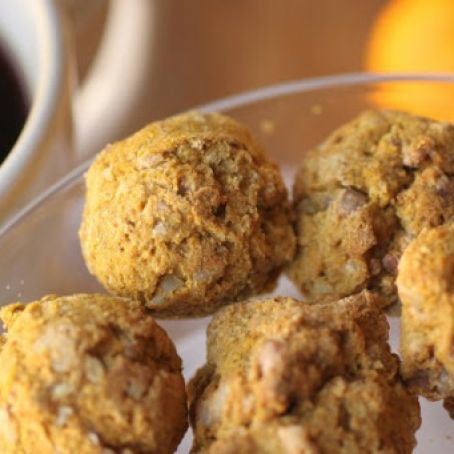 Soft Pumpkin Cookies (Vegan with Gluten & Sugar-Free Options)