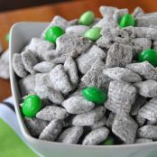 Thin Mint Puppy Chow