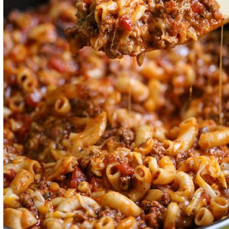 Cheesy Beef Goulash