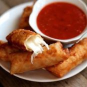Wonton Mozzarella Sticks