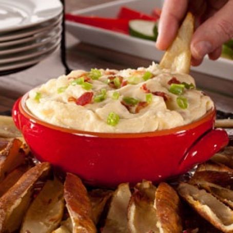 Steakhouse Dip with Potato Crisps
