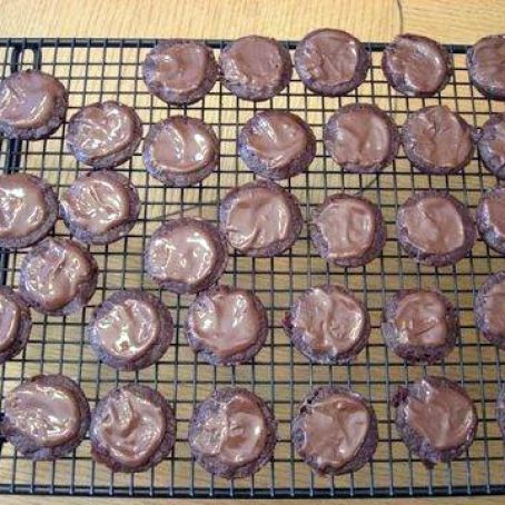 Tiny Fudge Brownie Cups
