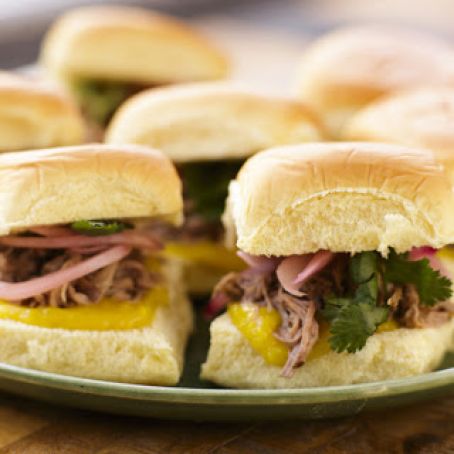 Pulled Pork Sliders
