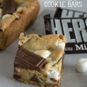 S’mores Cookie Bars