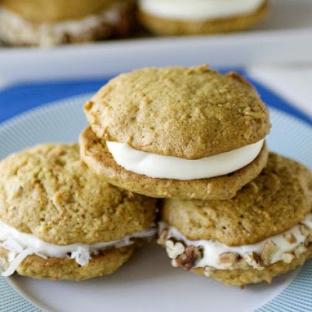 Carrot Cake Whoopie Pies