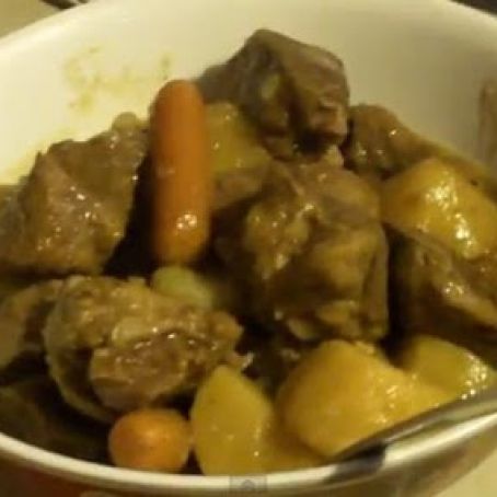 Hawaiian Beef Curry Stew