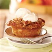 Apple Cinnamon Cobbler Cakes