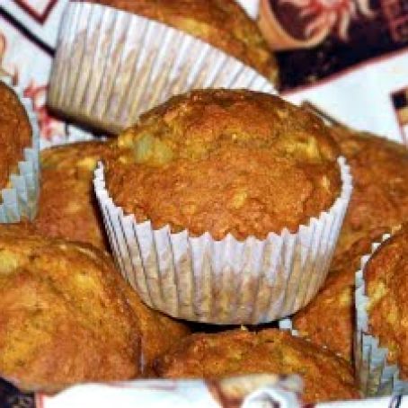 Oatmeal Pineapple Muffins