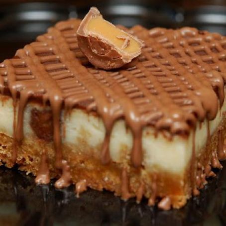 Rolo Cheesecake Bars