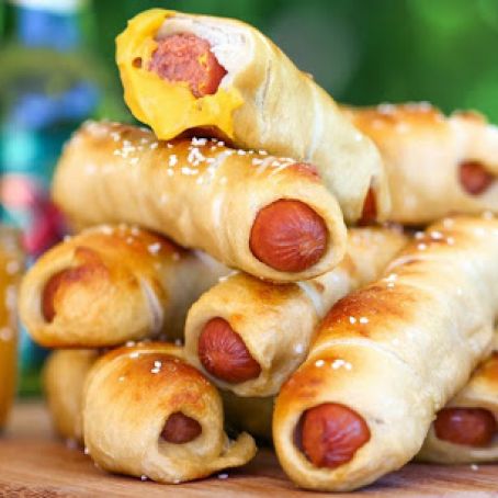 Soft Pretzel Hot Dog