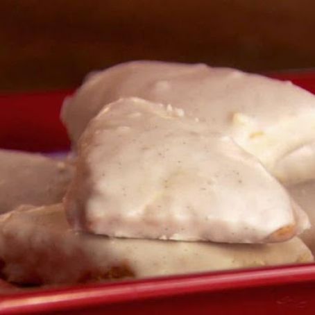 Mini Vanilla Scones with Vanilla Bean Glaze