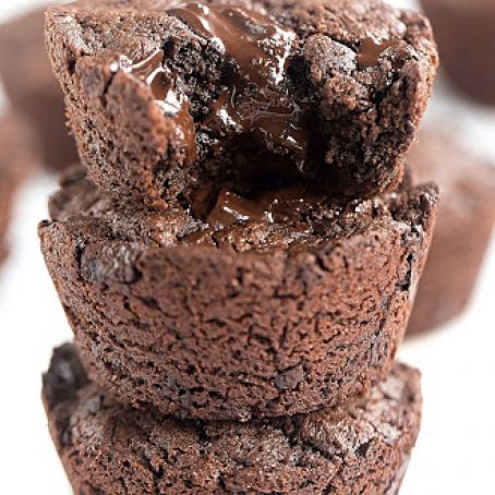 NO-BUTTER DOUBLE CHOCOLATE COOKIE CUPS