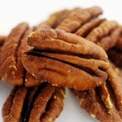 Pecans-a-plenty Cake