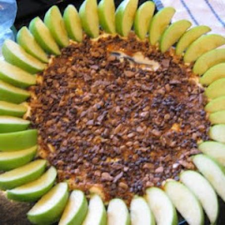 Caramel Apple Cheesecake Dessert Dip