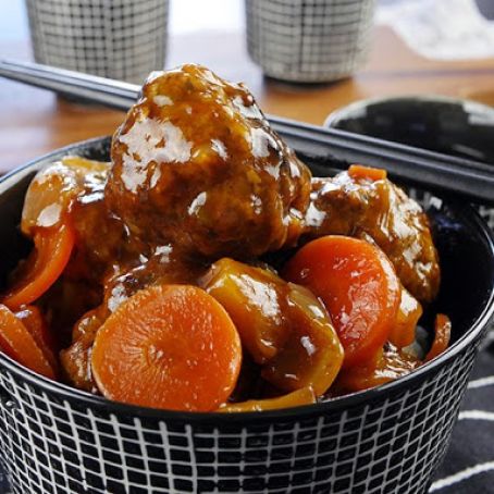 Slow Cooker Sweet and Sour Meatballs Recipe