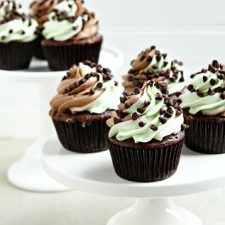 Mint Chocolate Chip Cupcakes