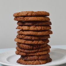 4 Ingredient Ginger Nut Cookies