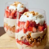 Strawberry Pretzel Parfait