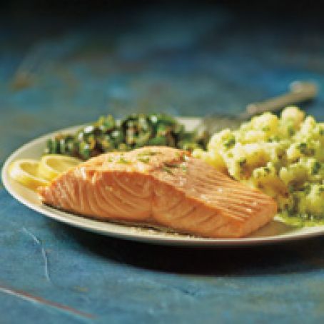 Roasted Salmon with Pesto Mashed Potatoes & Wilted Spinach