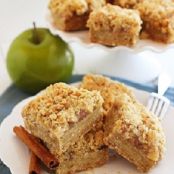 Spiced Apple-Caramel Crumble Bars