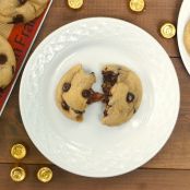 SALTED CARAMEL CHOCOLATE CHIP COOKIES