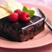 Warm and Fudgy Raspberry Pudding Cake