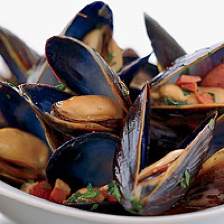Mussels with Speck, Lemon and Oregano