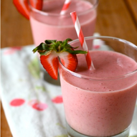 Strawberry Pineapple Smoothies
