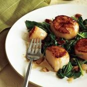 Pan-Seared Scallops with Bacon and Spinach (Cooking Light)