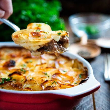 BEEF MARSALA AND SCALLOPED POTATO CASSEROLE