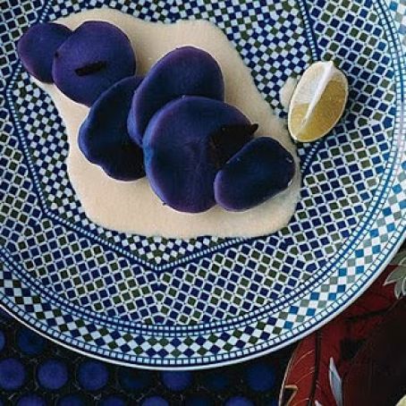 PERUVIAN POTATOES w/CHEESE SAUCE