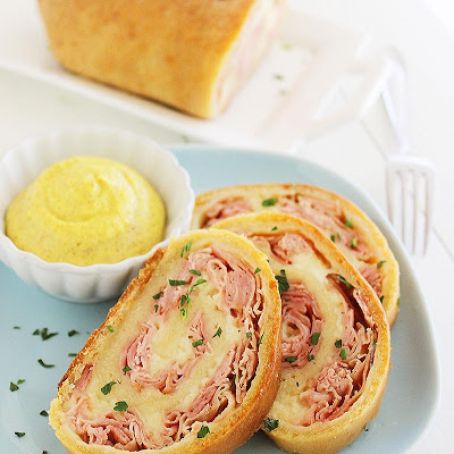 3-Ingredient Baked Ham and Cheese Rollups