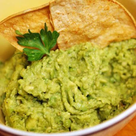 Chips And Guacamole (Clean Eating)