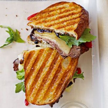 Roast Beef with Havarti, Onion Marmalade and Roasted Peppers