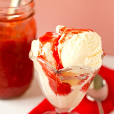 Strawberry Icecream with strawberry syrup