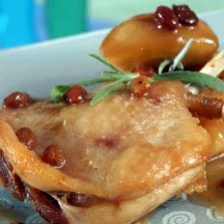 PATO CON MANZANA CONFITADA