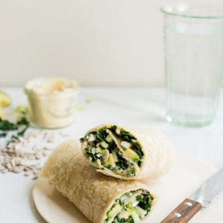 AVOCADO****Avocado Wrap with Spinach/Arugula Blend and Hummus