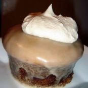 Root Beer Float Cupcake