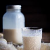 Vanilla-Cinnamon Almond Milk