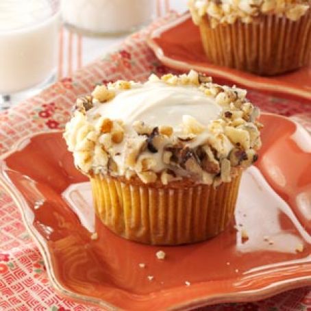 Maple Carrot Cupcakes